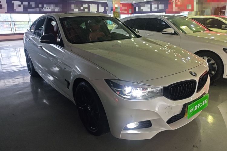 Used BMW 3 Series GT 2019 320i M Sport Night Edition Front Right 45 Deg