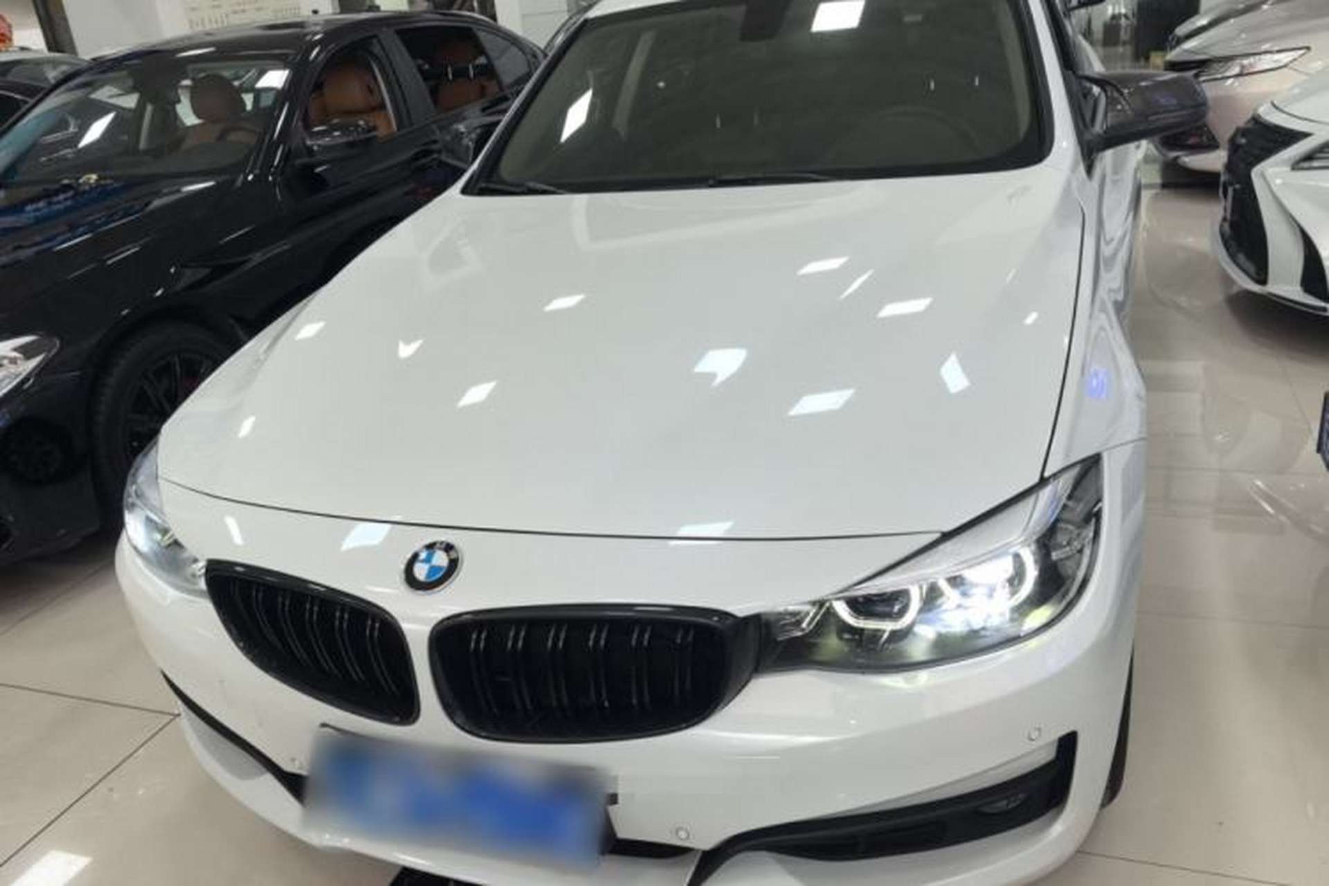 Used BMW 3 Series GT 2019 320i Sport Edition Front