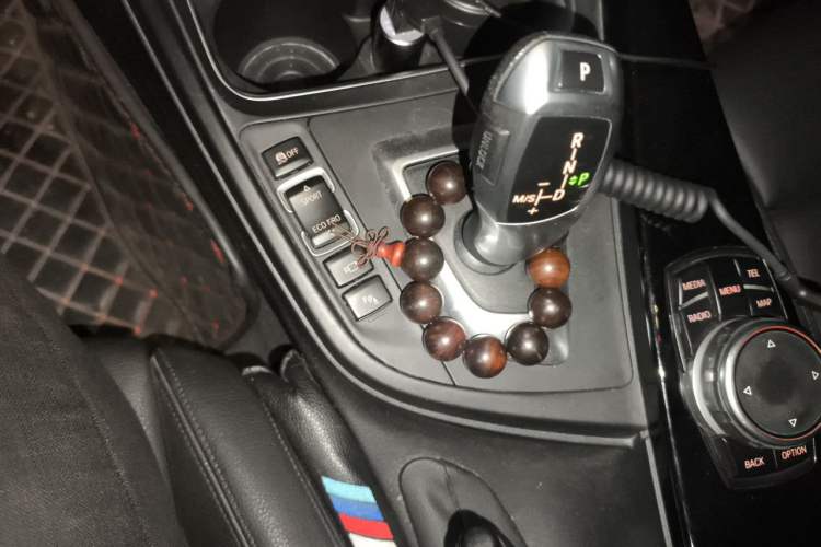 Used BMW 3 Series GT 2019 320i Sport Edition Gear Lever
