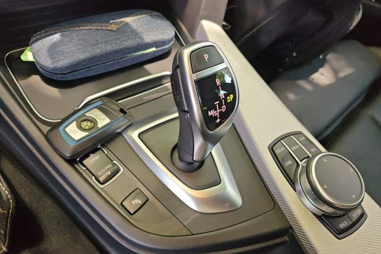 Used BMW 3 Series GT 2019 320i M Sport Gear Lever