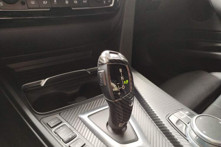 Used BMW 3 Series GT 2019 320i M Sport Package Gear Lever