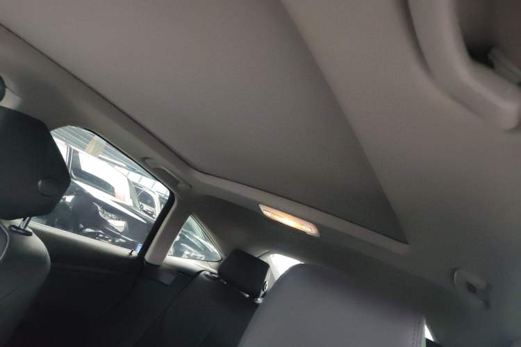 Used BMW 3 Series GT 2019 320i Sport Edition Headliner