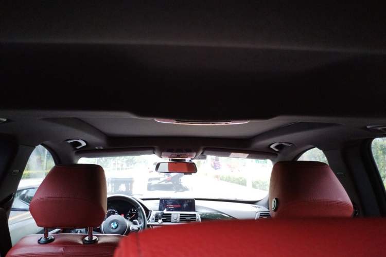 Used BMW 3 Series GT 2019 320i M Sport Night Edition Headliner