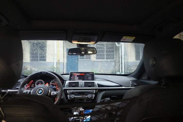 Used BMW 3 Series GT 2019 320i Sport Edition Headliner