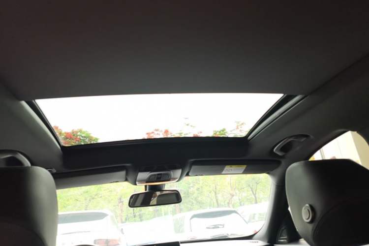 Used BMW 3 Series GT 2019 320i M Sport Night Edition Headliner