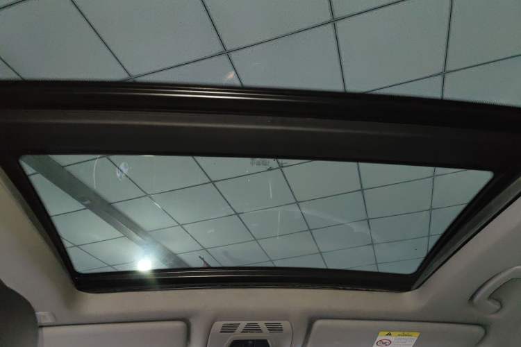 Used BMW 3 Series GT 2019 320i Sport Edition Headliner