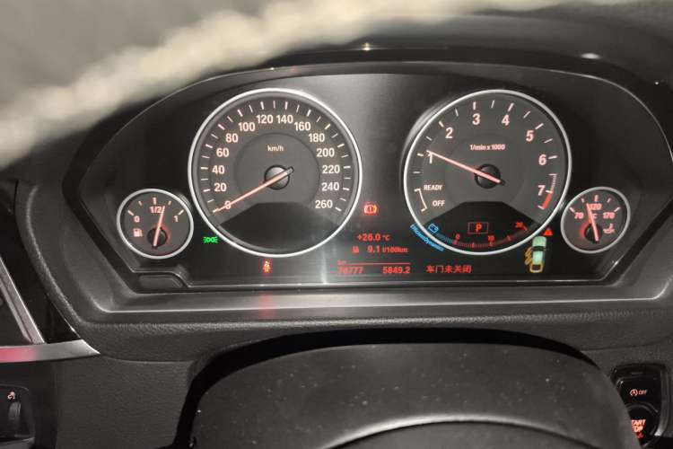 Used BMW 3 Series GT 2019 320i Sport Edition Instrument Cluster