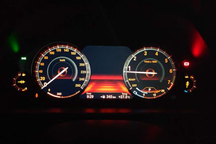 Used BMW 3 Series GT 2019 330i xDrive M Sport Edition Instrument Cluster