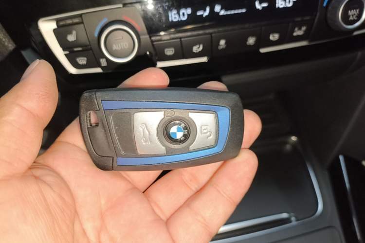 Used BMW 3 Series GT 2019 320i M Sport Package Interior 1