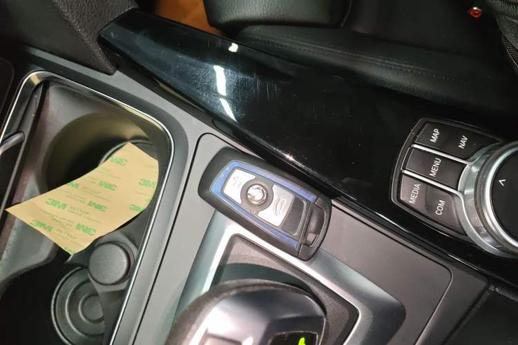 Used BMW 3 Series GT 2019 320i M Sport Package Interior 1