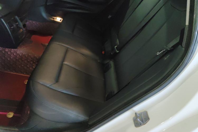 Used BMW 3 Series GT 2019 320i Sport Edition Interior 4