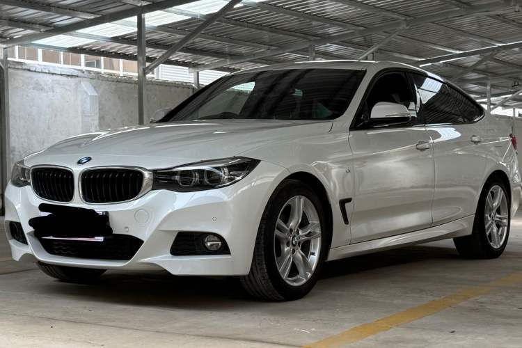 Used BMW 3 Series GT 2019 320i M Sport Package Guazi used car, China used car export, Used car for sale, Used cars, Cheapest cars for sale
