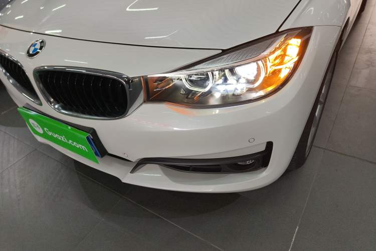 Used BMW 3 Series GT 2019 320i Sport Edition Left Front Headlight