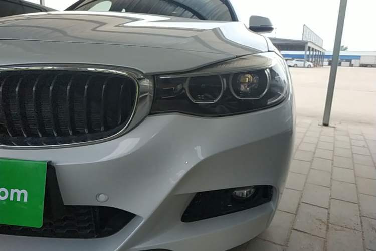 Used BMW 3 Series GT 2019 320i M Sport Package Left Front Headlight