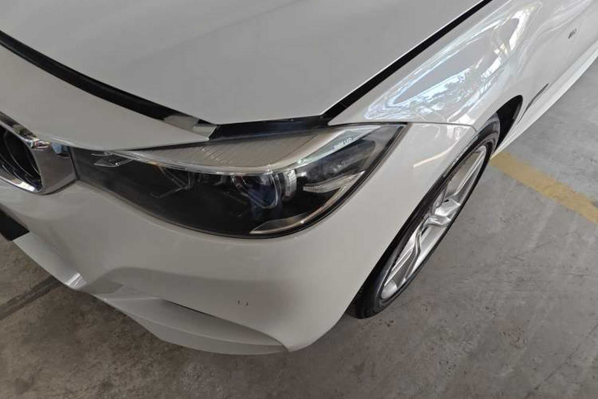 Used BMW 3 Series GT 2019 320i M Sport Package Left Front Headlight