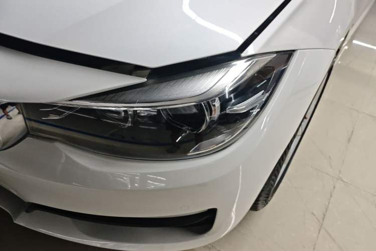 Used BMW 3 Series GT 2019 320i Sport Edition Left Front Headlight