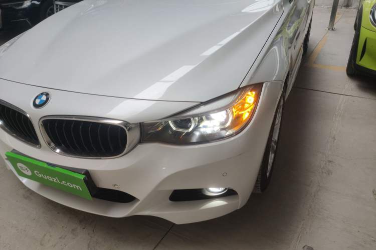 Used BMW 3 Series GT 2019 320i M Sport Package Left Front Headlight