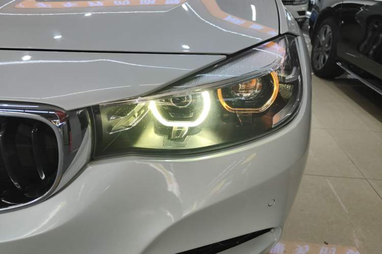 Used BMW 3 Series GT 2019 320i M Sport Package Left Front Headlight