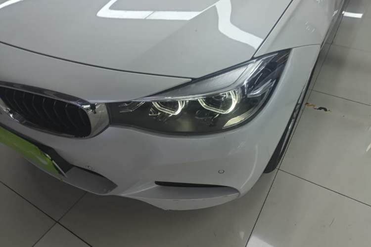 Used BMW 3 Series GT 2019 320i M Sport Package Left Front Headlight