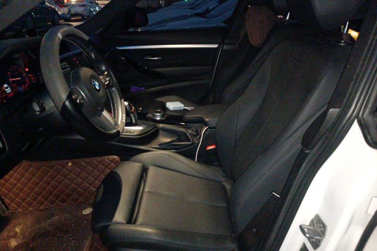 Used BMW 3 Series GT 2019 320i M Sport Package Left Front Seat