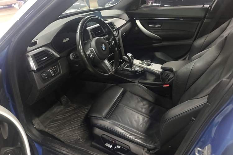 Used BMW 3 Series GT 2019 320i M Sport Left Front Seat