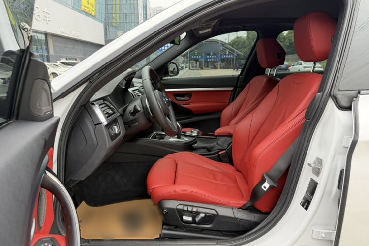 Used BMW 3 Series GT 2019 320i M Sport Night Edition Left Front Seat