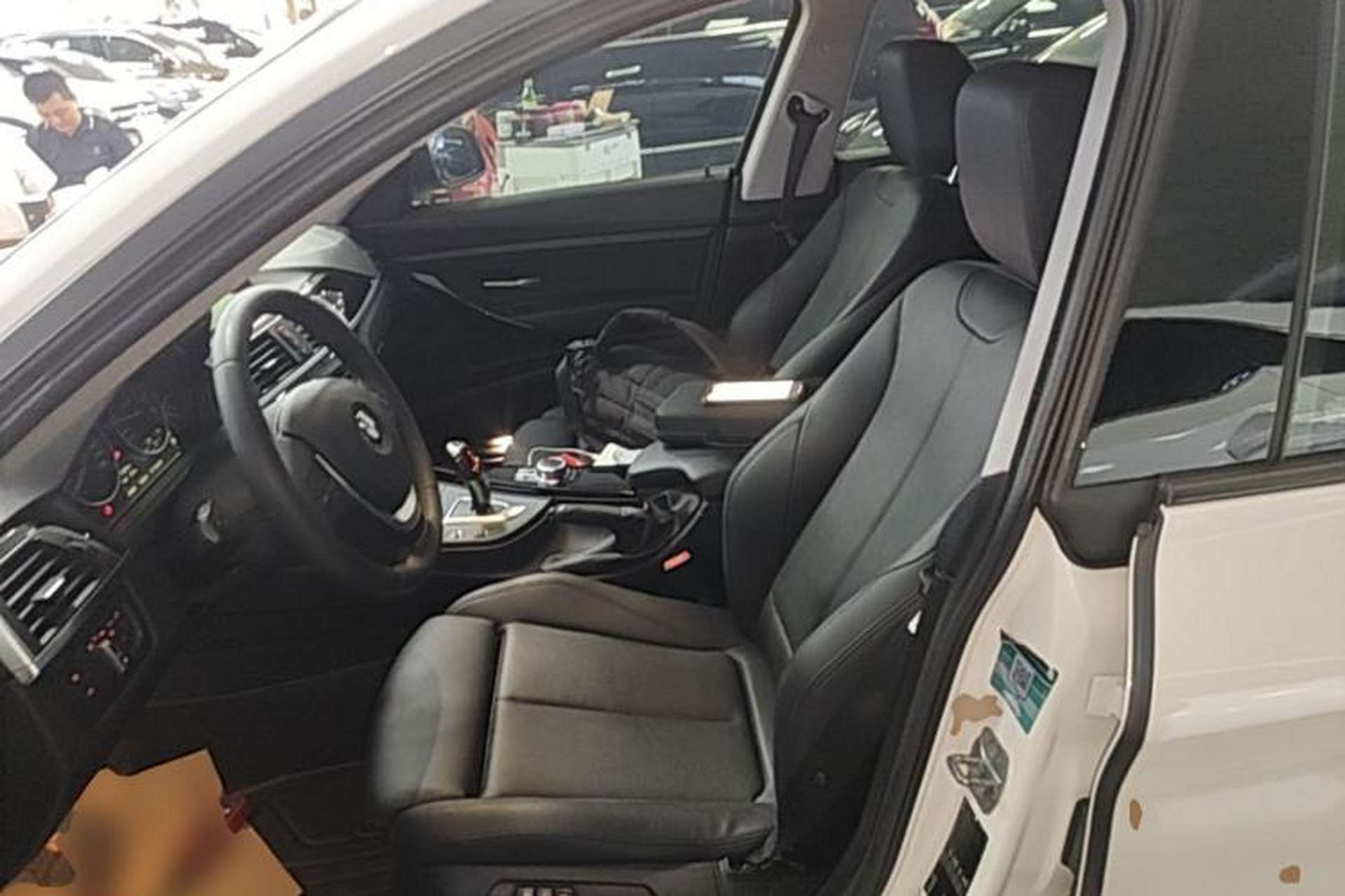 Used BMW 3 Series GT 2019 320i Sport Edition Left Front Seat
