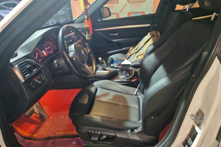 Used BMW 3 Series GT 2019 320i M Sport Package Left Front Seat