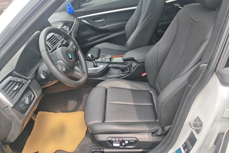 Used BMW 3 Series GT 2019 320i M Sport Package Left Front Seat
