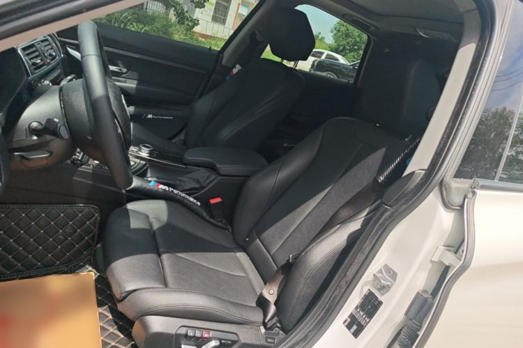 Used BMW 3 Series GT 2019 320i Sport Edition Left Front Seat
