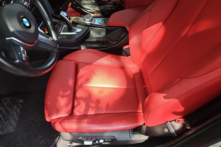 Used BMW 3 Series GT 2019 320i M Sport Night Edition Left Front Seat