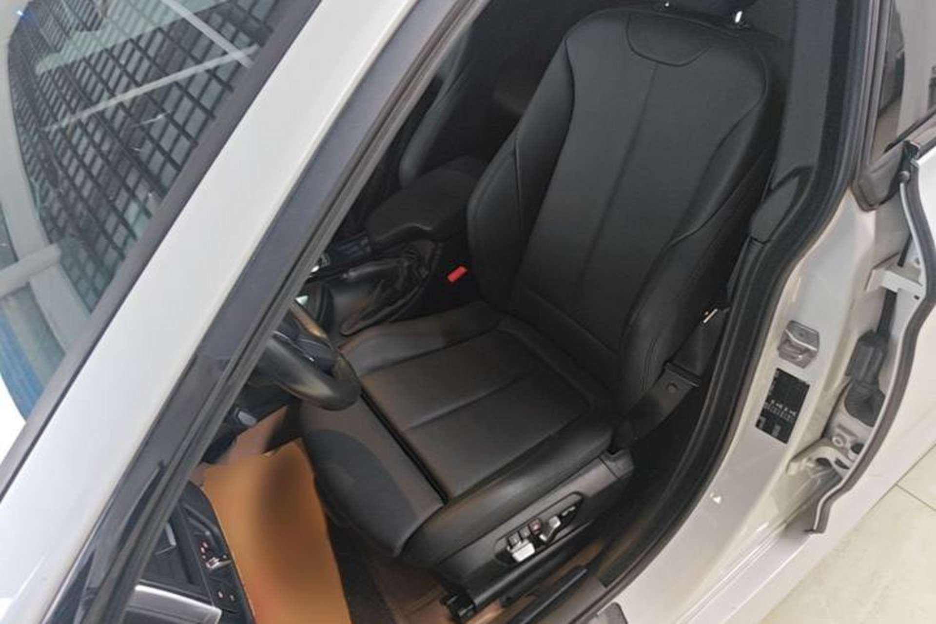 Used BMW 3 Series GT 2019 320i M Sport Package Left Front Seat
