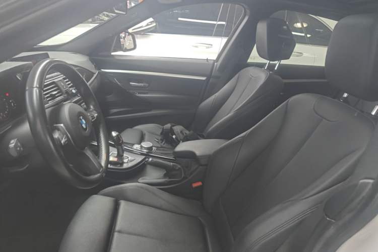 Used BMW 3 Series GT 2019 320i M Sport Package Left Front Seat
