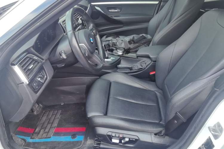 Used BMW 3 Series GT 2019 320i M Sport Package Left Front Seat
