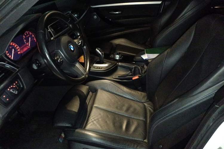 Used BMW 3 Series GT 2019 320i M Sport Night Edition Left Front Seat