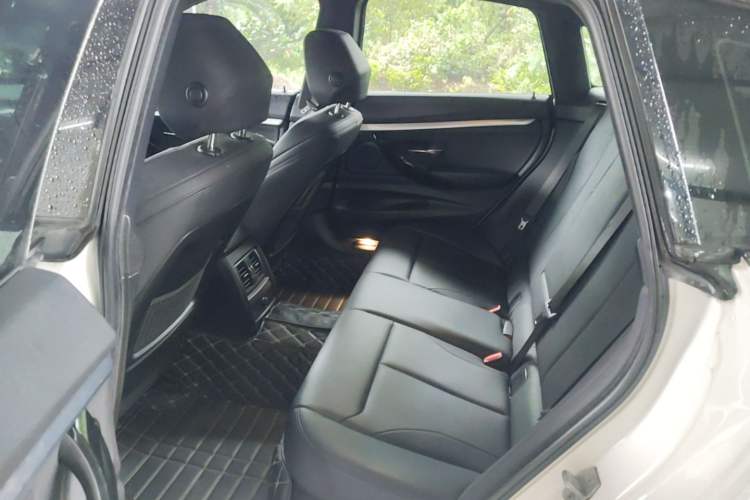 Used BMW 3 Series GT 2019 320i M Sport Package Left Rear Seat
