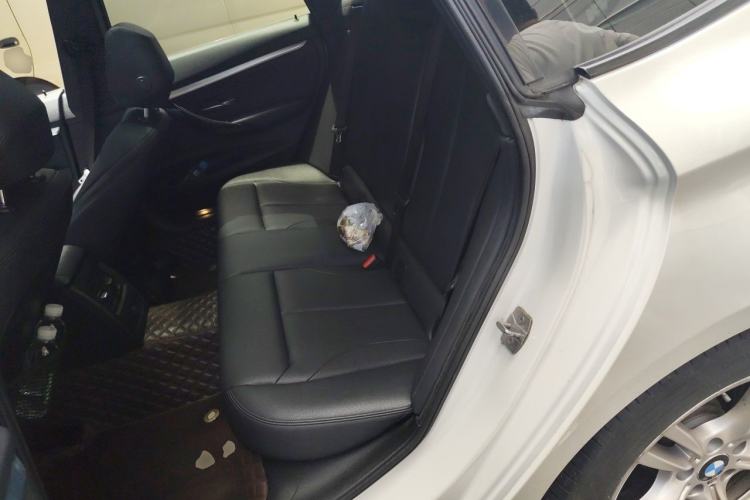 Used BMW 3 Series GT 2019 320i M Sport Package Left Rear Seat