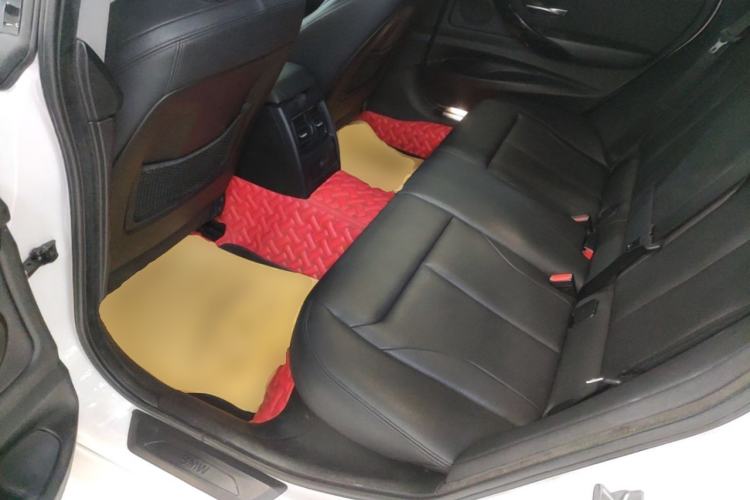 Used BMW 3 Series GT 2019 320i Sport Edition Left Rear Seat