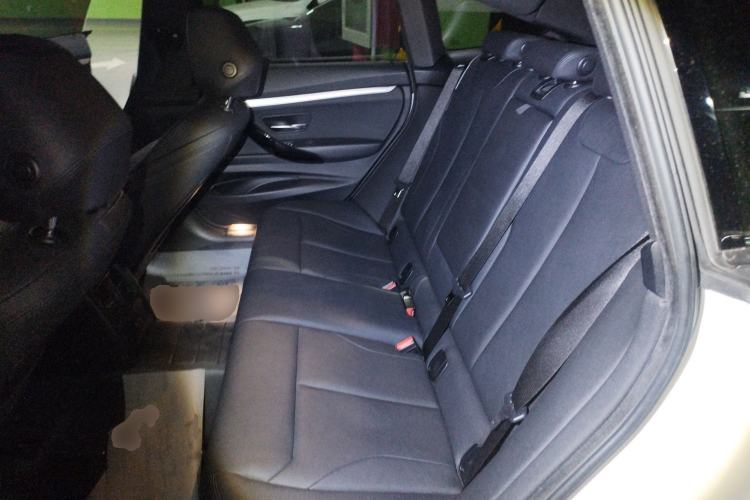 Used BMW 3 Series GT 2019 320i M Sport Package Left Rear Seat