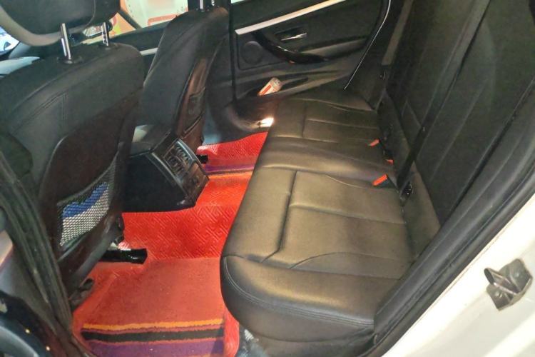 Used BMW 3 Series GT 2019 320i M Sport Package Left Rear Seat
