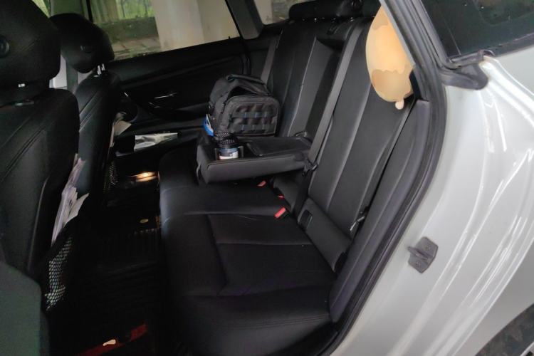 Used BMW 3 Series GT 2019 320i Sport Edition Left Rear Seat