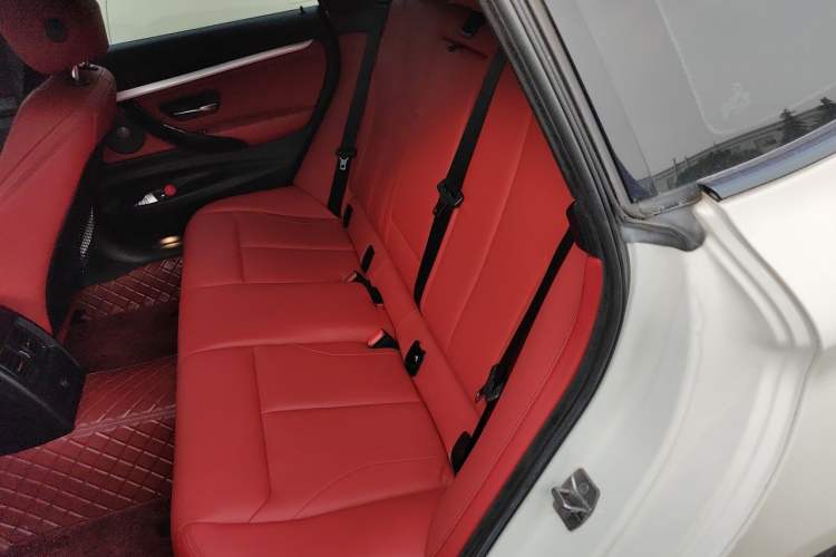 Used BMW 3 Series GT 2019 330i xDrive M Sport Edition Left Rear Seat