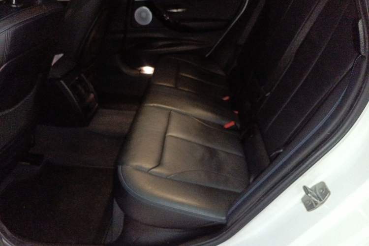 Used BMW 3 Series GT 2019 320i M Sport Night Edition Left Rear Seat