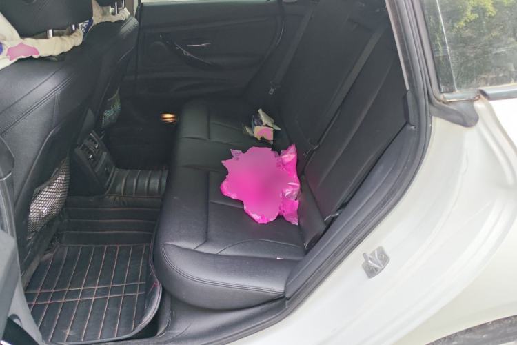 Used BMW 3 Series GT 2019 320i Sport Edition Left Rear Seat