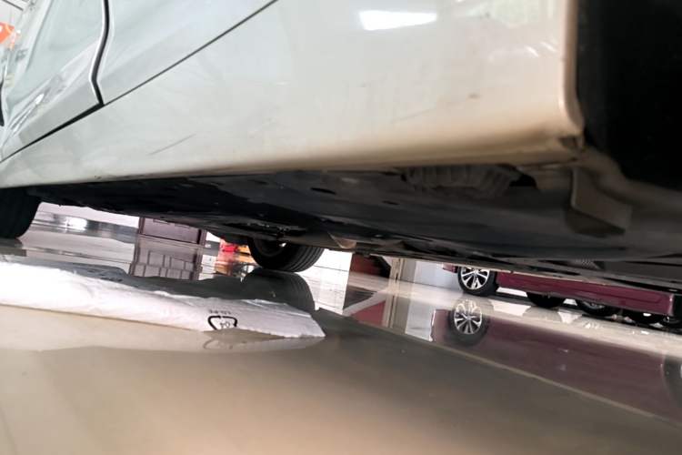 Used BMW 3 Series GT 2019 320i Sport Edition Left Side Sill