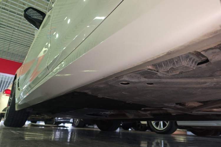 Used BMW 3 Series GT 2019 320i M Sport Night Edition Left Side Sill
