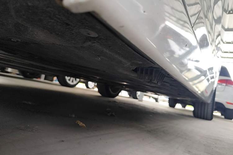 Used BMW 3 Series GT 2019 320i Sport Edition Left Side Sill