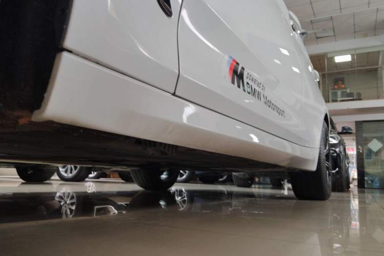 Used BMW 3 Series GT 2019 320i M Sport Night Edition Left Side Sill