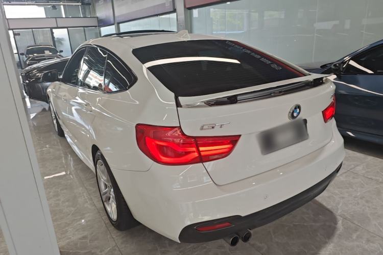 Used BMW 3 Series GT 2019 320i M Sport Rear Left 45 Deg