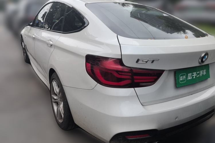 Used BMW 3 Series GT 2019 320i M Sport Package Rear Left 45 Deg